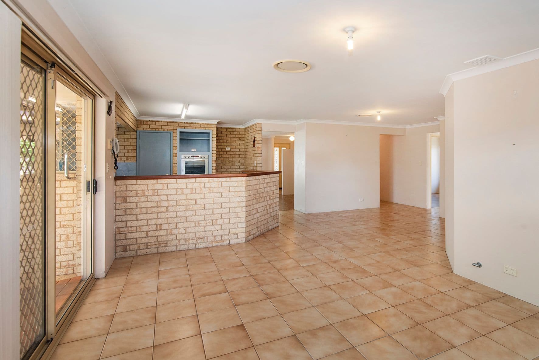 7 Wren Court, West Busselton WA 6280, West Busselton - Thumbnail 6