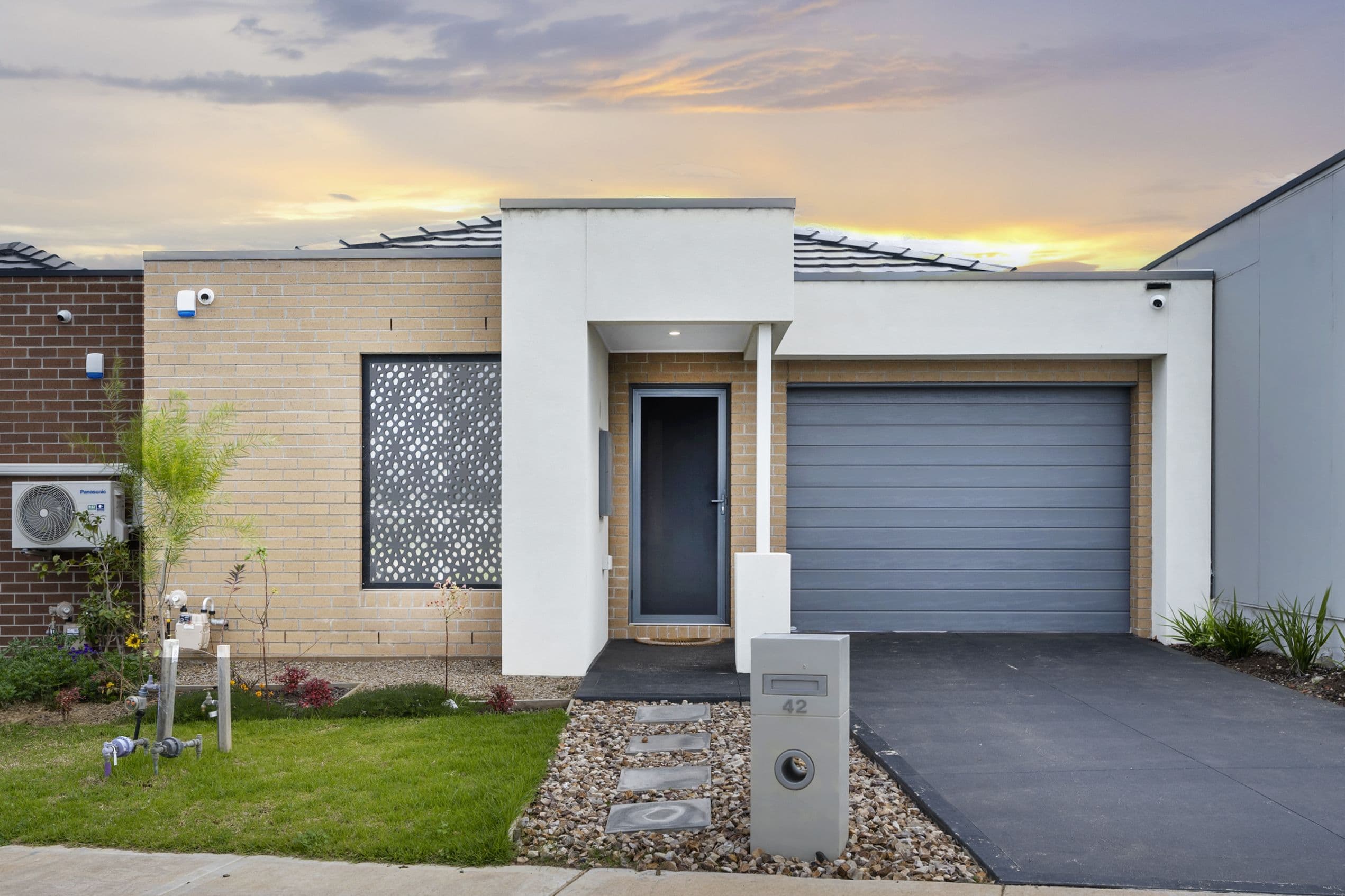 42 Jarlath Drive, Mambourin VIC 3024, Mambourin - Image 1