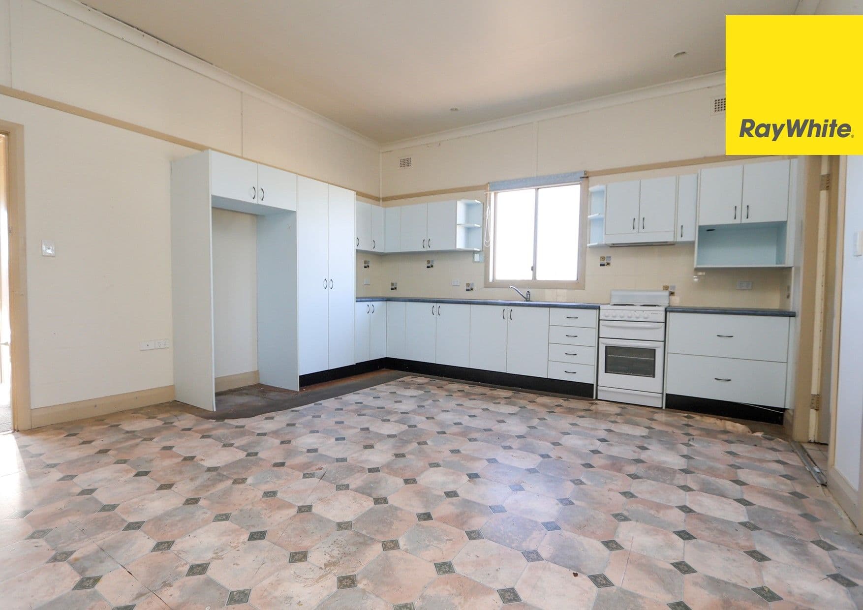 53 Oliver Street, Inverell NSW 2360, Inverell - Thumbnail 3