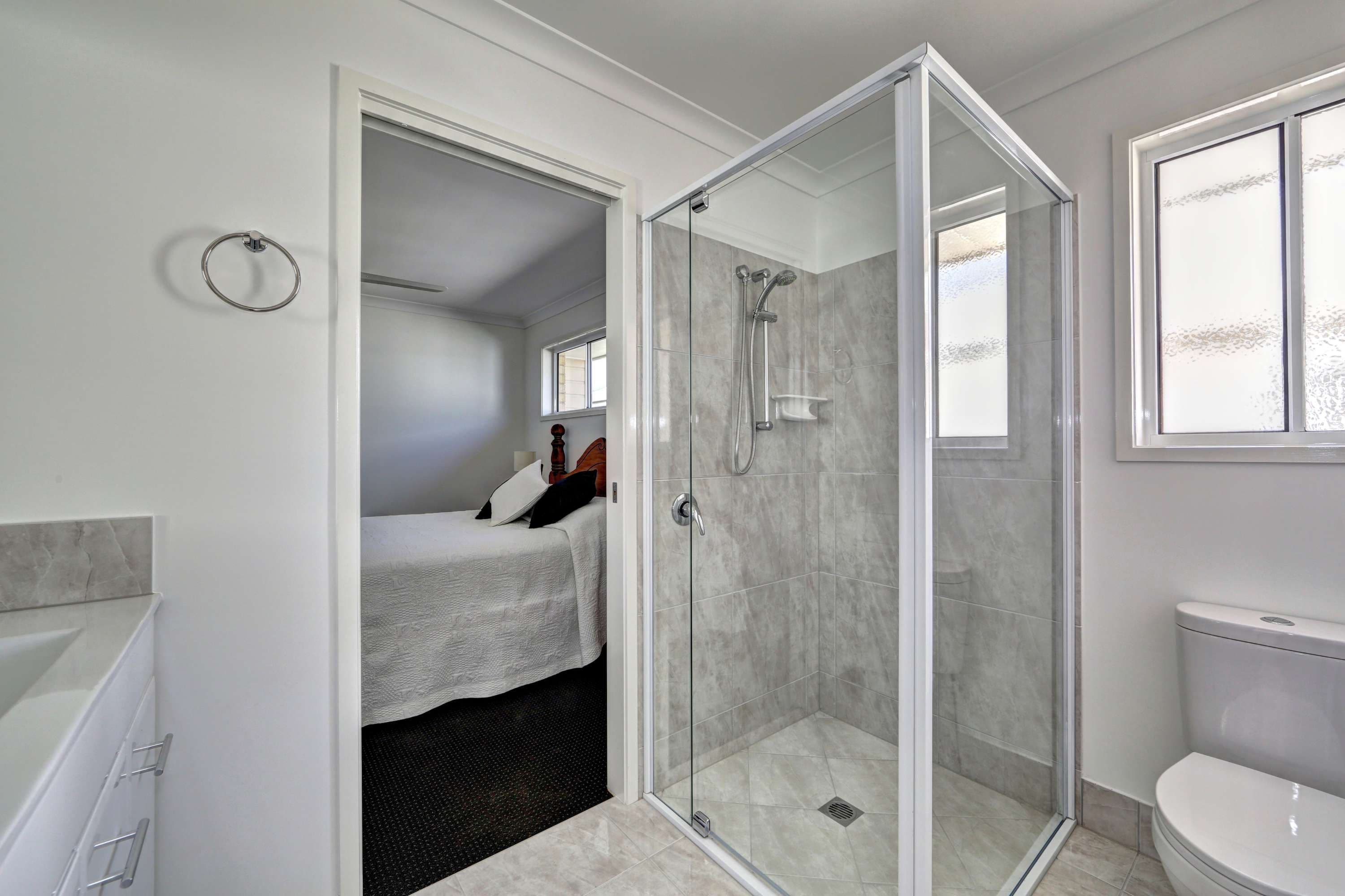148 McCarthy Road, AVENELL HEIGHTS QLD 4670, Avenell Heights - Thumbnail 6