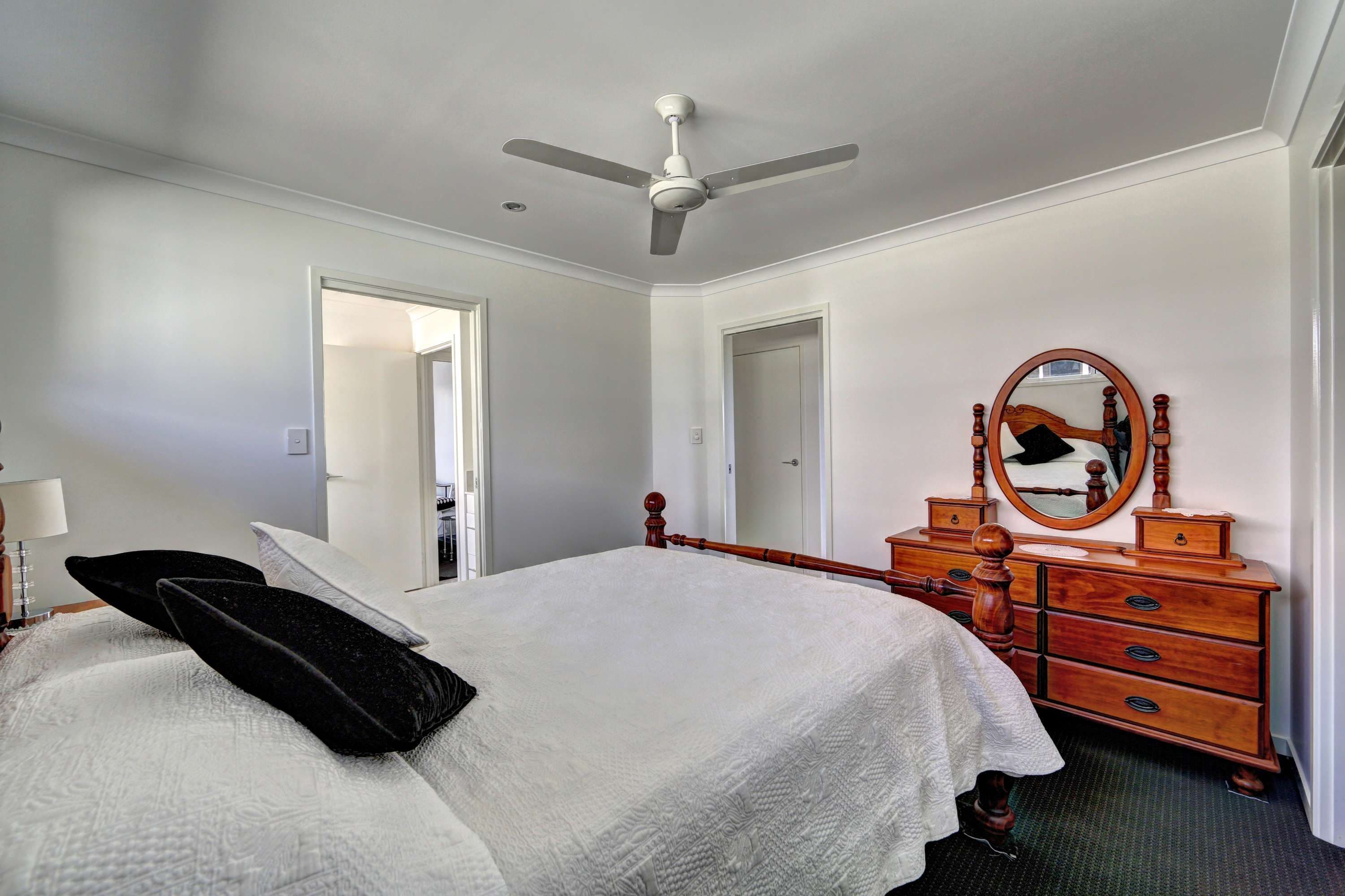 148 McCarthy Road, AVENELL HEIGHTS QLD 4670, Avenell Heights - Thumbnail 8