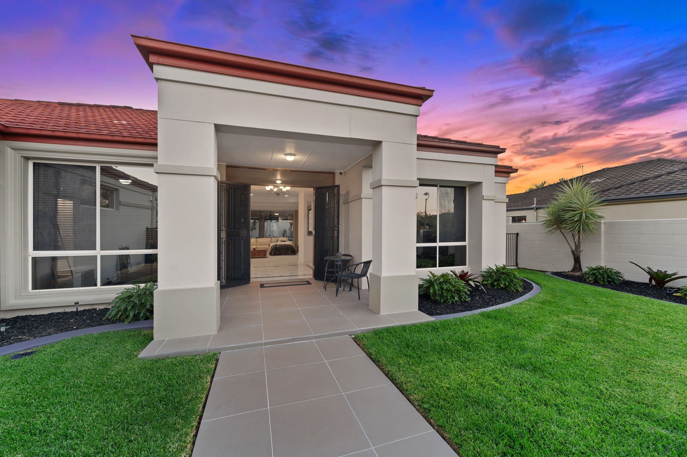 14 Dallow Crescent, Helensvale QLD 4212, Helensvale - Thumbnail 3