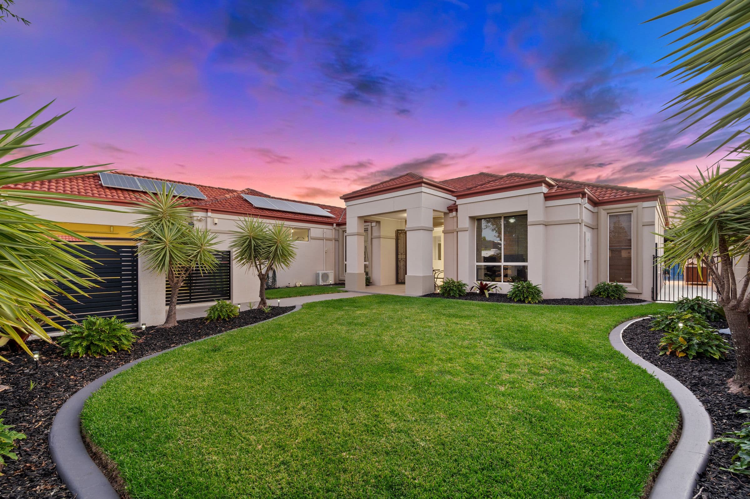 14 Dallow Crescent, Helensvale QLD 4212, Helensvale - Thumbnail 4
