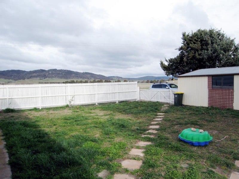 25 Mecca Lane, BUNGENDORE NSW 2621, Bungendore - Thumbnail 3