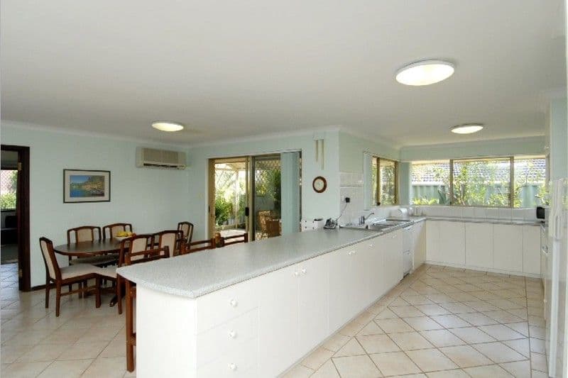 24 Rosewood Crescent, DIANELLA WA 6059, Dianella - Thumbnail 6