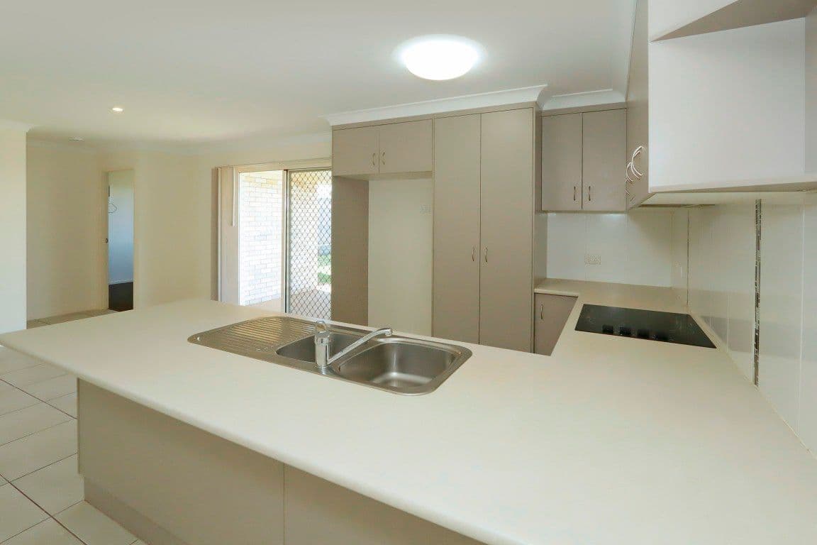 15 Justin Street, Gracemere QLD 4702, Gracemere - Thumbnail 3