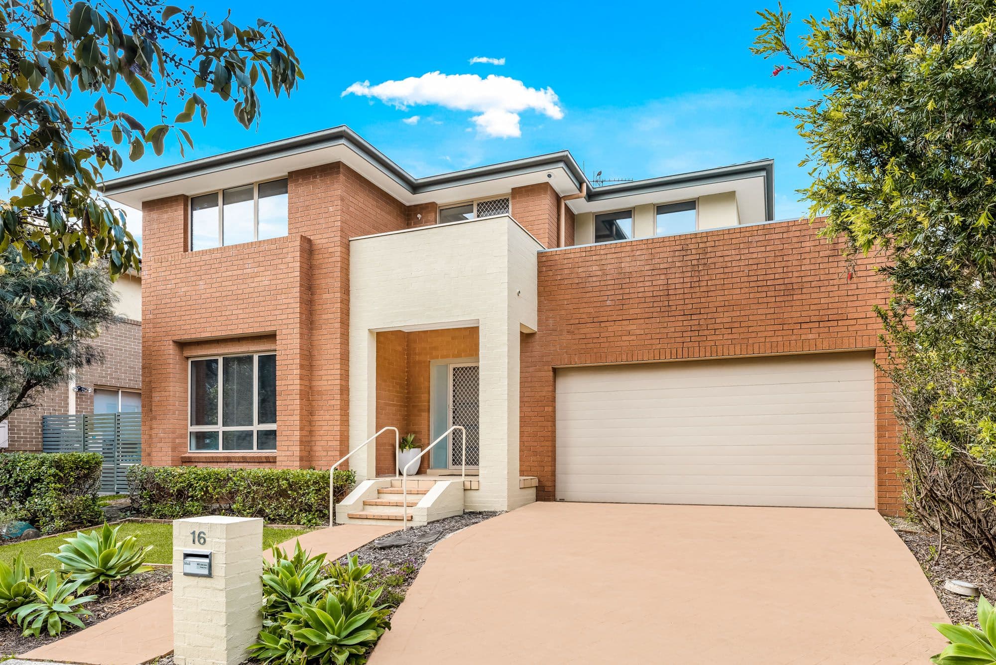 16 Montefiore Avenue, West Hoxton NSW 2171, West Hoxton - Image 1
