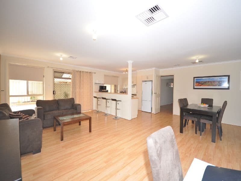 9 Davalan Drive, MUNNO PARA WEST SA 5115, Munno Para West - Thumbnail 3