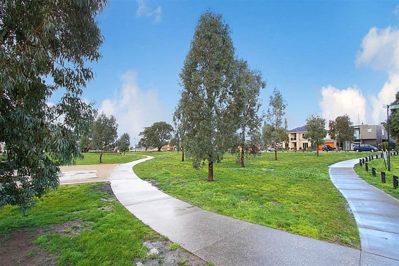 34 Waterlily Drive, EPPING VIC 3076, Epping - Thumbnail 4