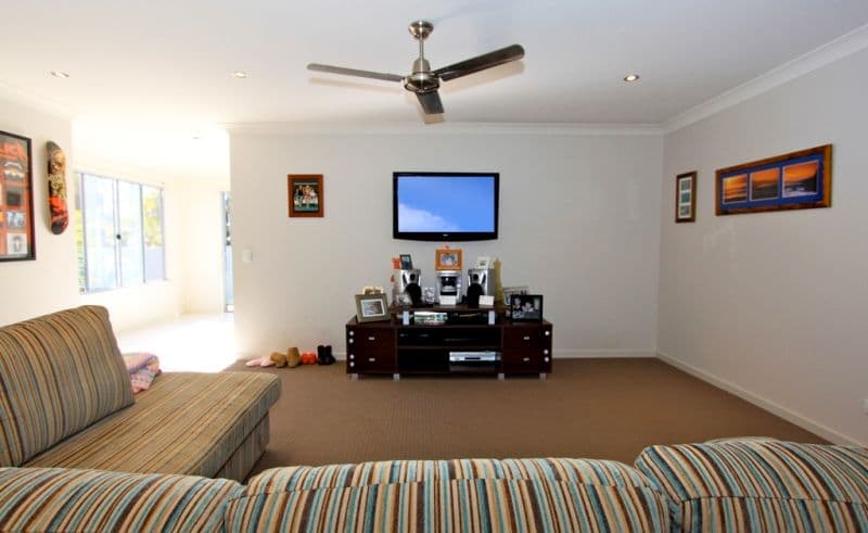 4 Moorhen Place, BURLEIGH WATERS QLD 4220, Burleigh Waters - Thumbnail 5