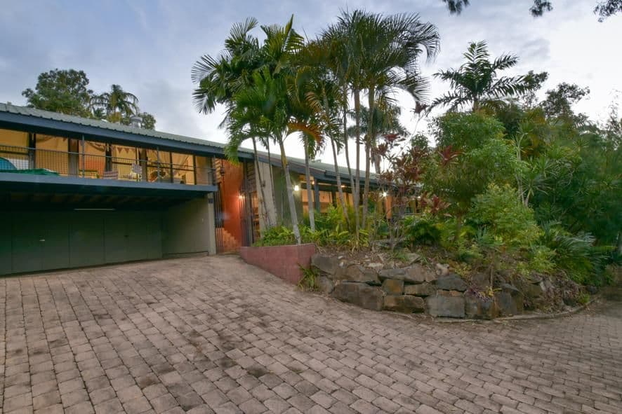 25 Manooka Drive, Cannonvale QLD 4802, Cannonvale - Thumbnail 3