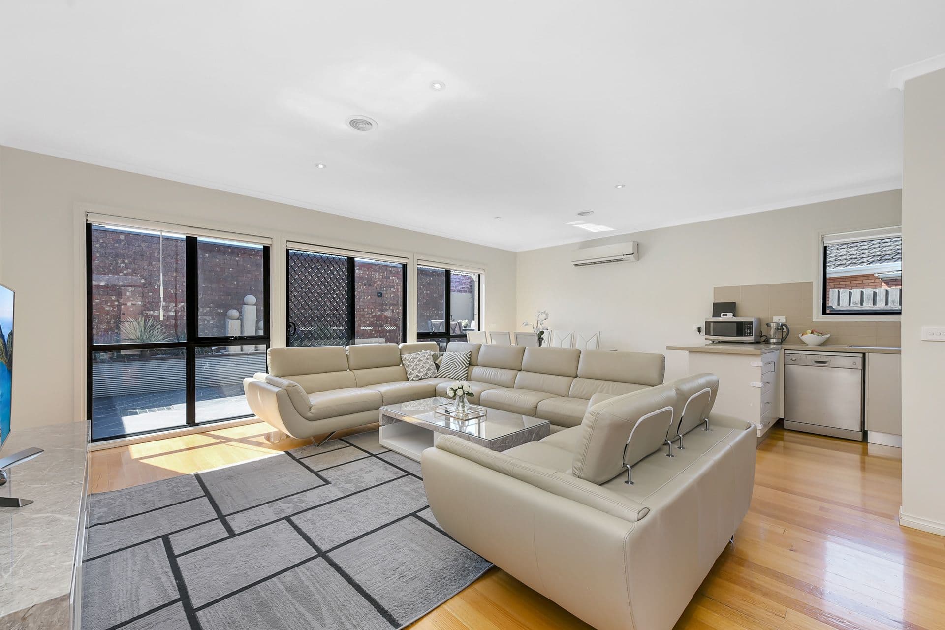 89 Langhorne Street, Dandenong VIC 3175, Dandenong - Thumbnail 3
