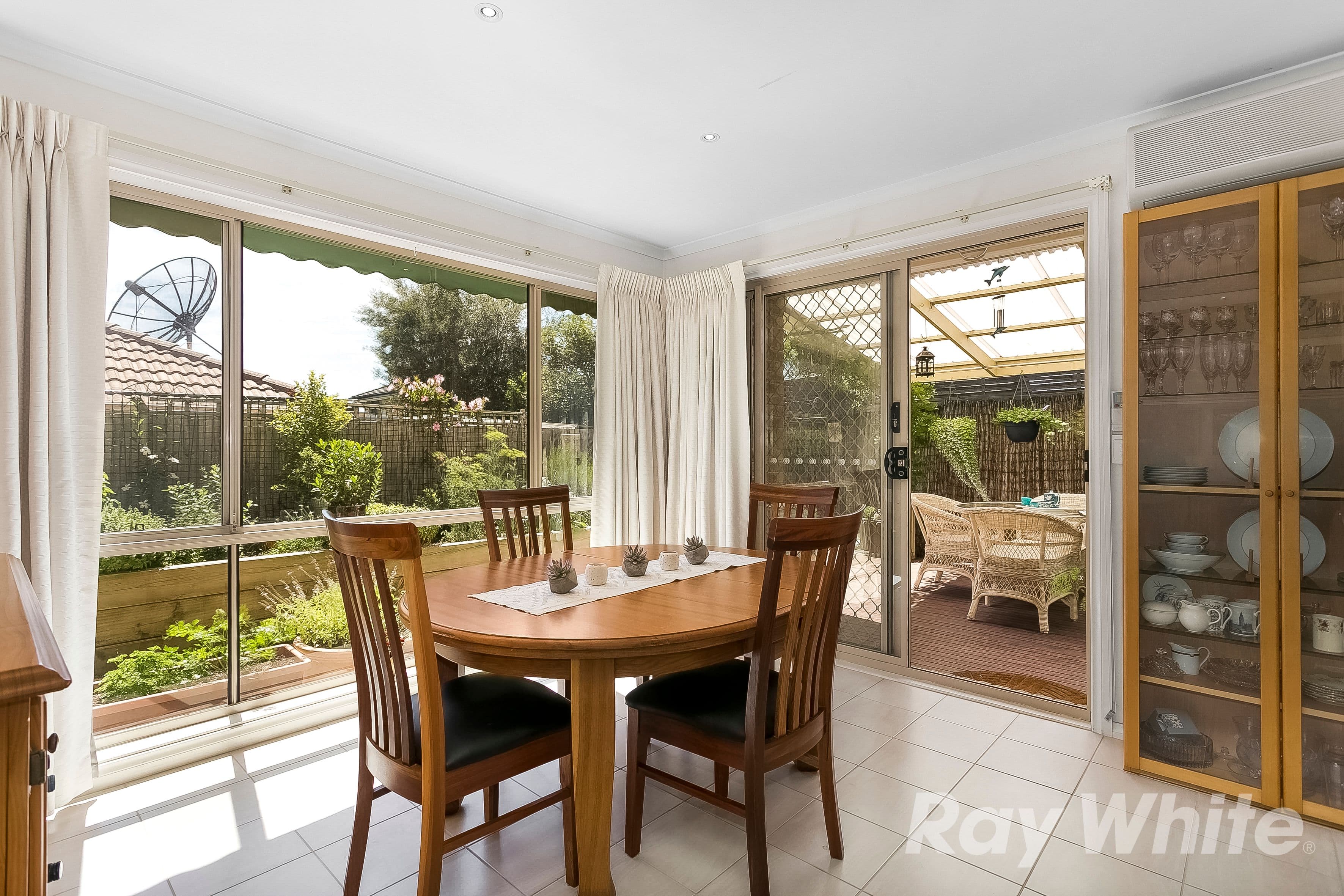 23 Silverwood Way, Glen Waverley VIC 3150, Glen Waverley - Thumbnail 5