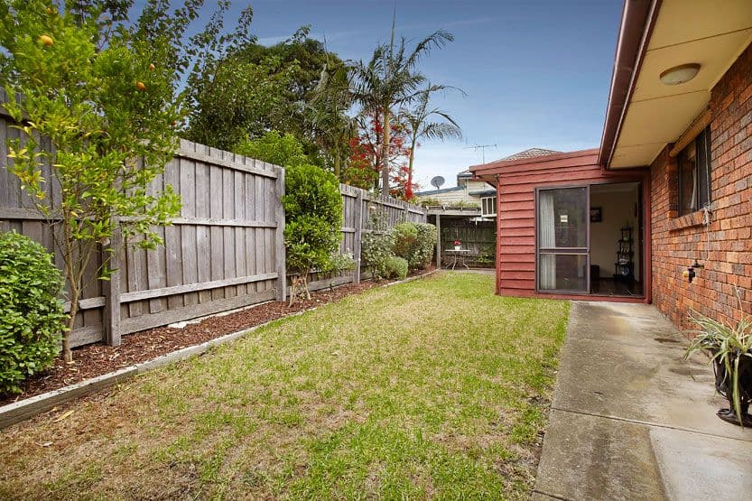 24 Larne Grove, PRESTON VIC 3072, Preston - Thumbnail 8