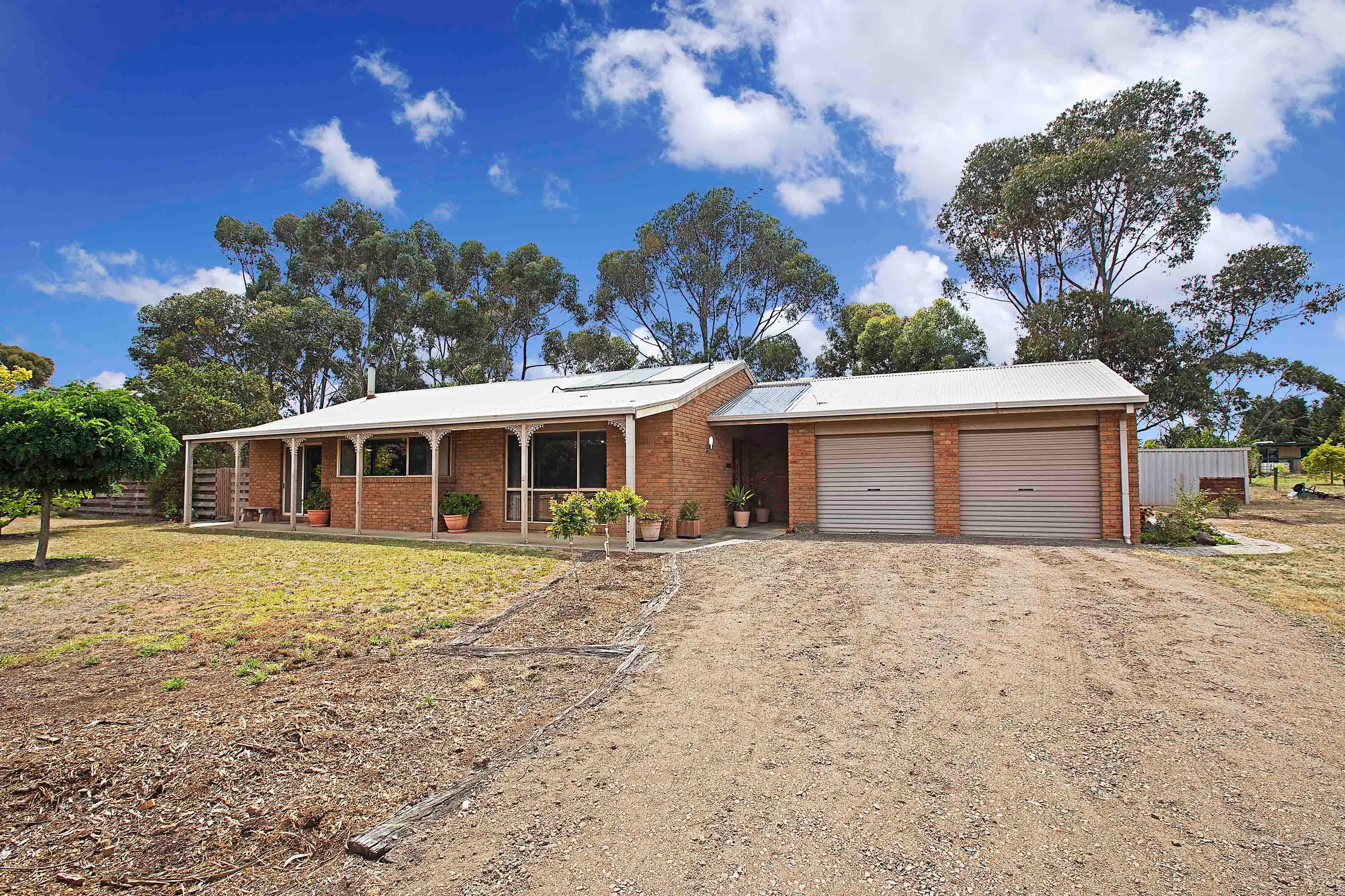 5 Earl Crescent, Bannockburn VIC 3331, Bannockburn - Image 1