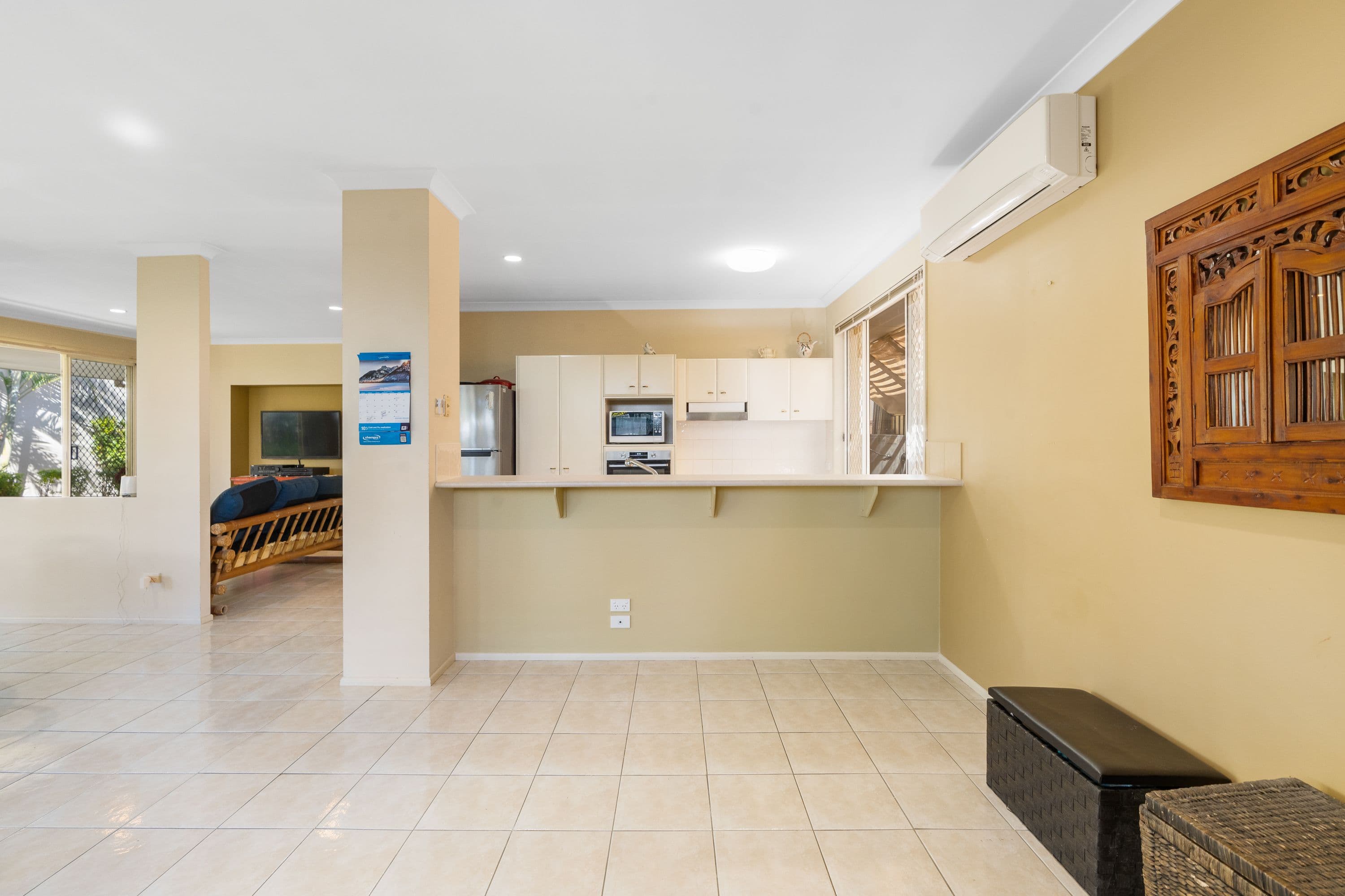 9 Greendale Place, Burleigh Waters QLD 4220, Burleigh Waters - Thumbnail 6