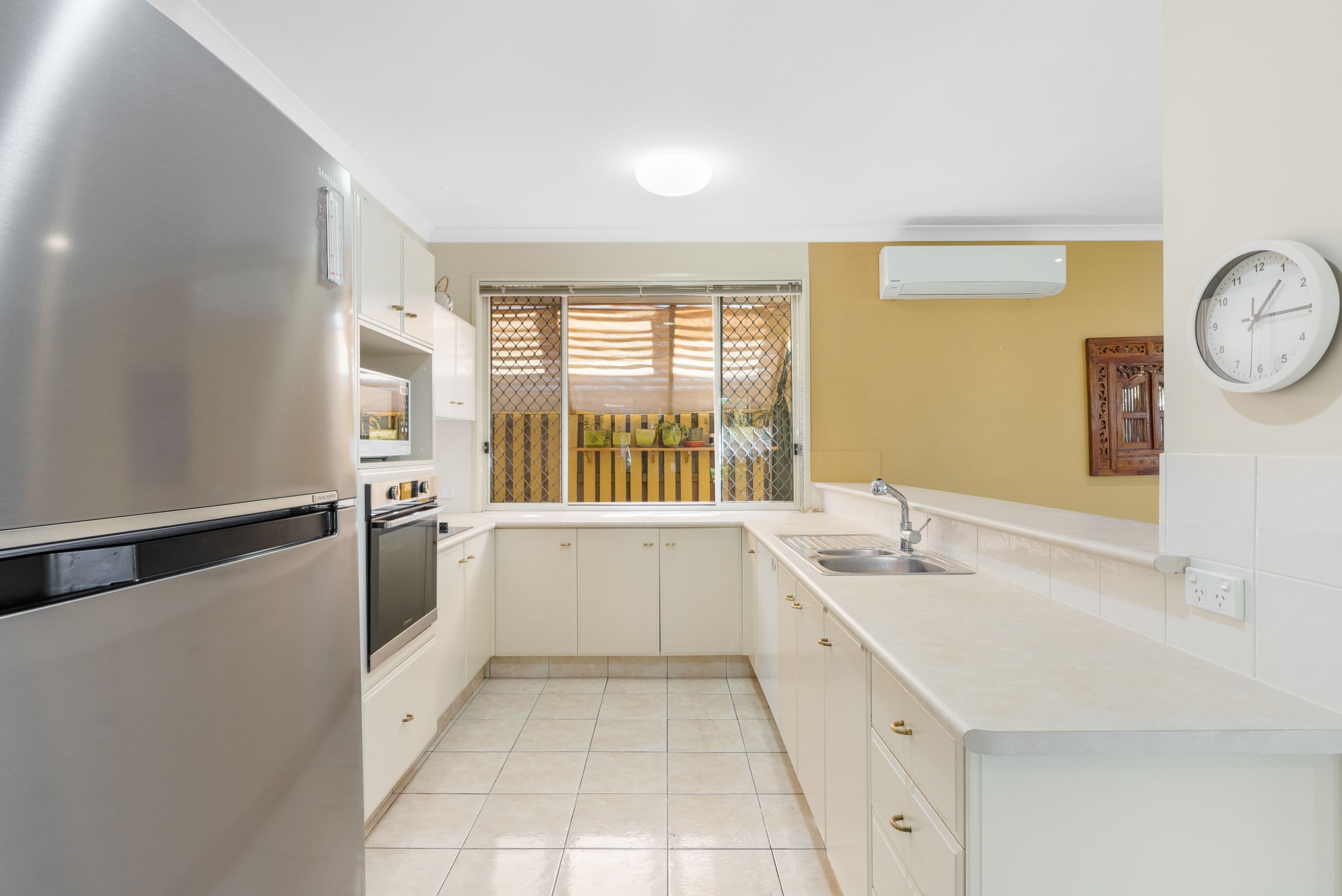9 Greendale Place, Burleigh Waters QLD 4220, Burleigh Waters - Thumbnail 7