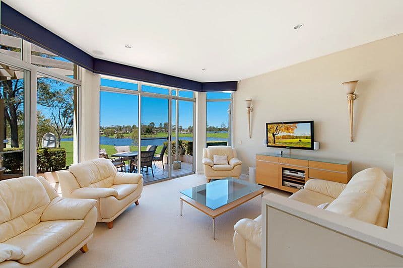 5479 Bay Hill Terrace, SANCTUARY COVE QLD 4212, Hope Island - Thumbnail 2