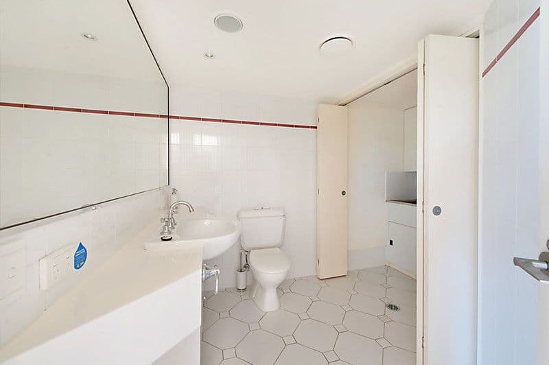 5479 Bay Hill Terrace, SANCTUARY COVE QLD 4212, Hope Island - Thumbnail 8