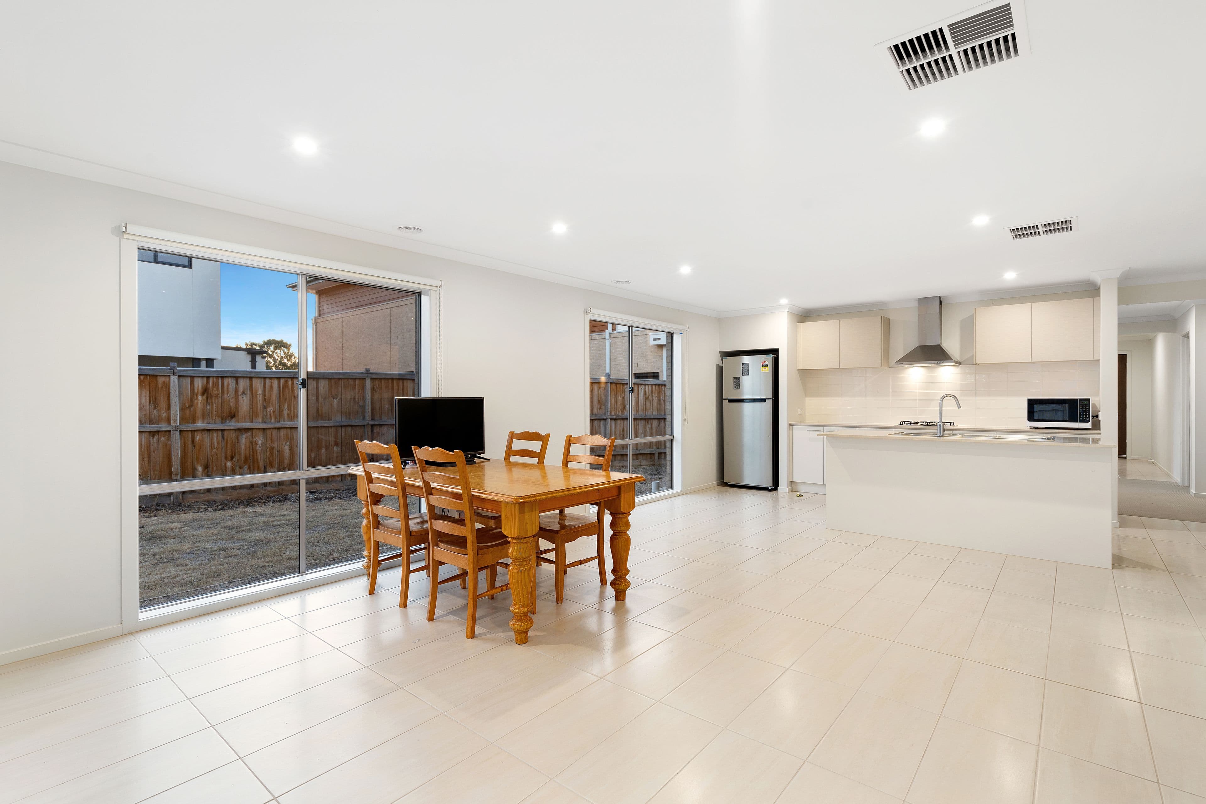 33 Wingfield Parkway, Williams Landing VIC 3027, Williams Landing - Thumbnail 5