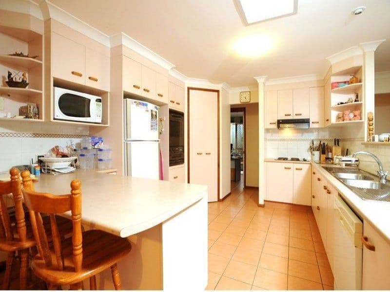 16 Kaleena Street, MIDDLE PARK QLD 4074, Middle Park - Thumbnail 7