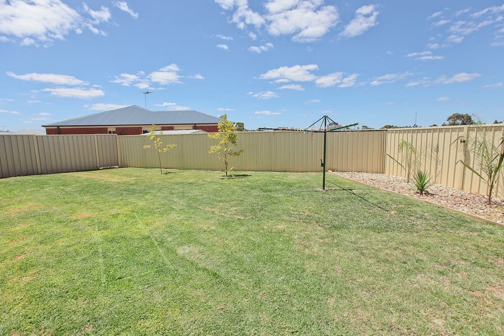 12 Lisa Court, MILDURA VIC 3500, Mildura - Thumbnail 4