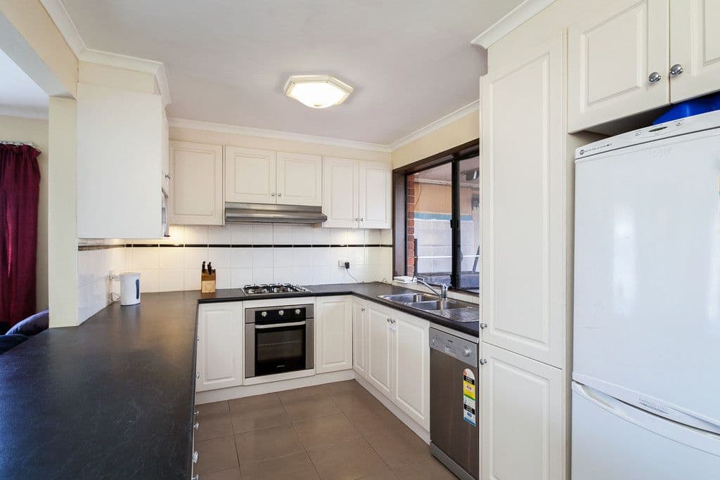 77 Banbury Crescent, CRAIGIEBURN VIC 3064, Craigieburn - Image 1