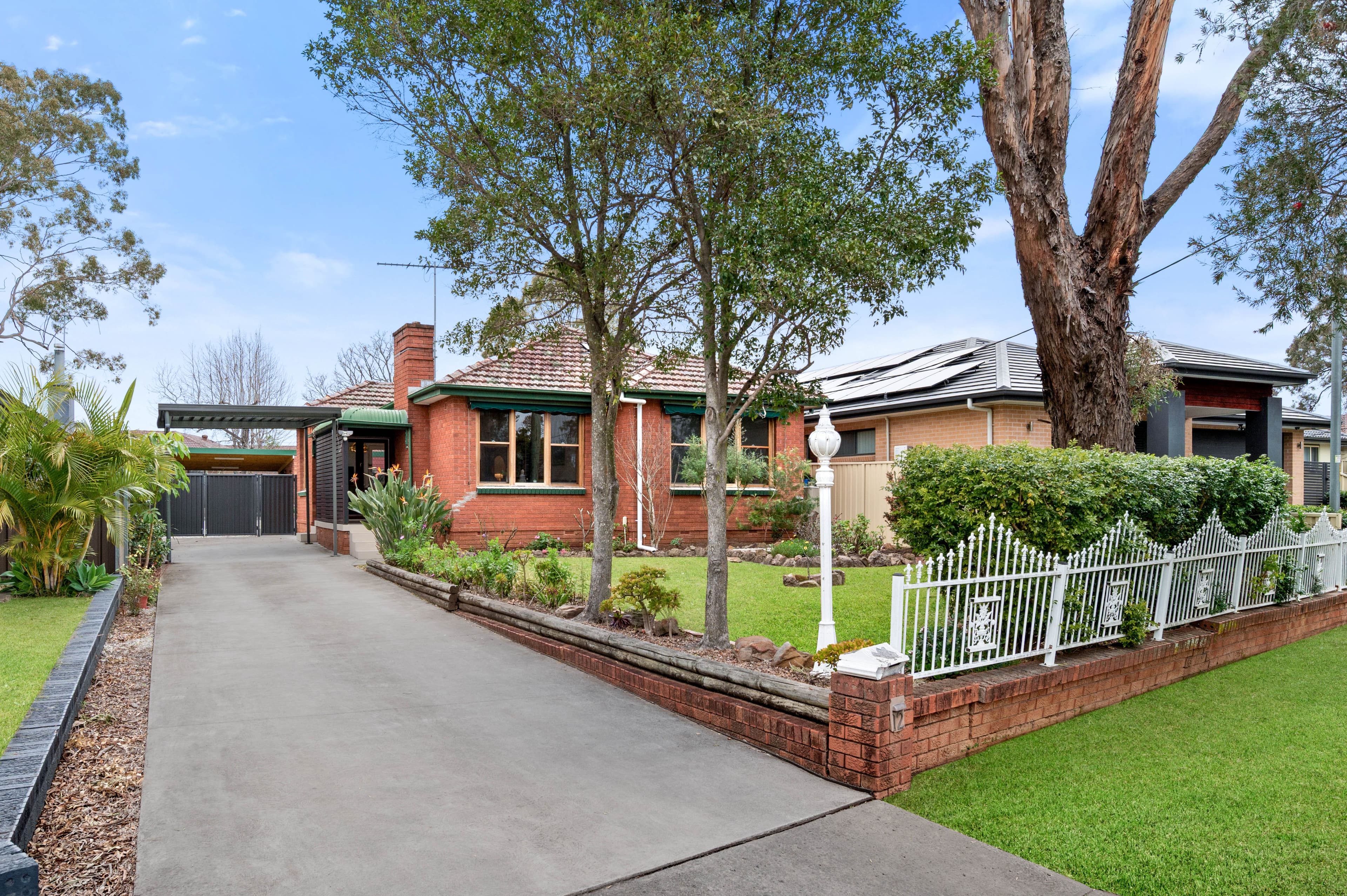 12 Blue Gum Avenue, Ingleburn NSW 2565, Ingleburn - Thumbnail 2