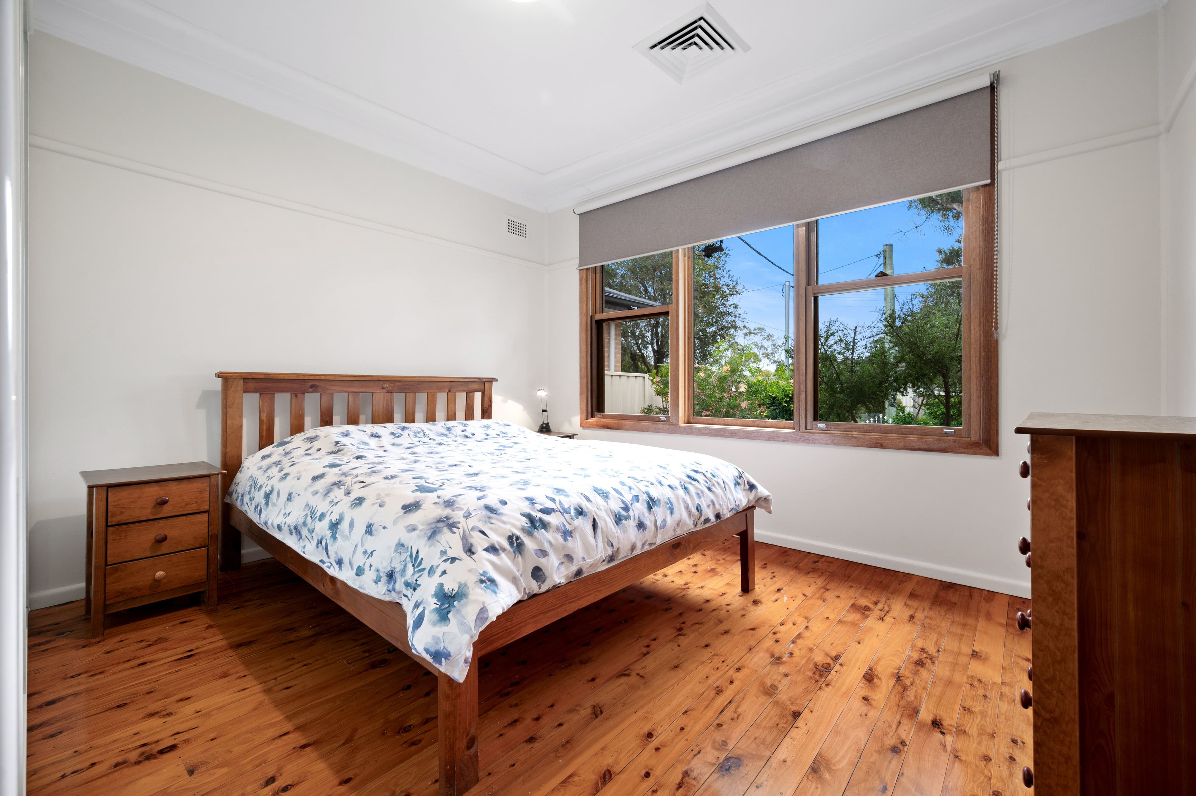 12 Blue Gum Avenue, Ingleburn NSW 2565, Ingleburn - Thumbnail 8