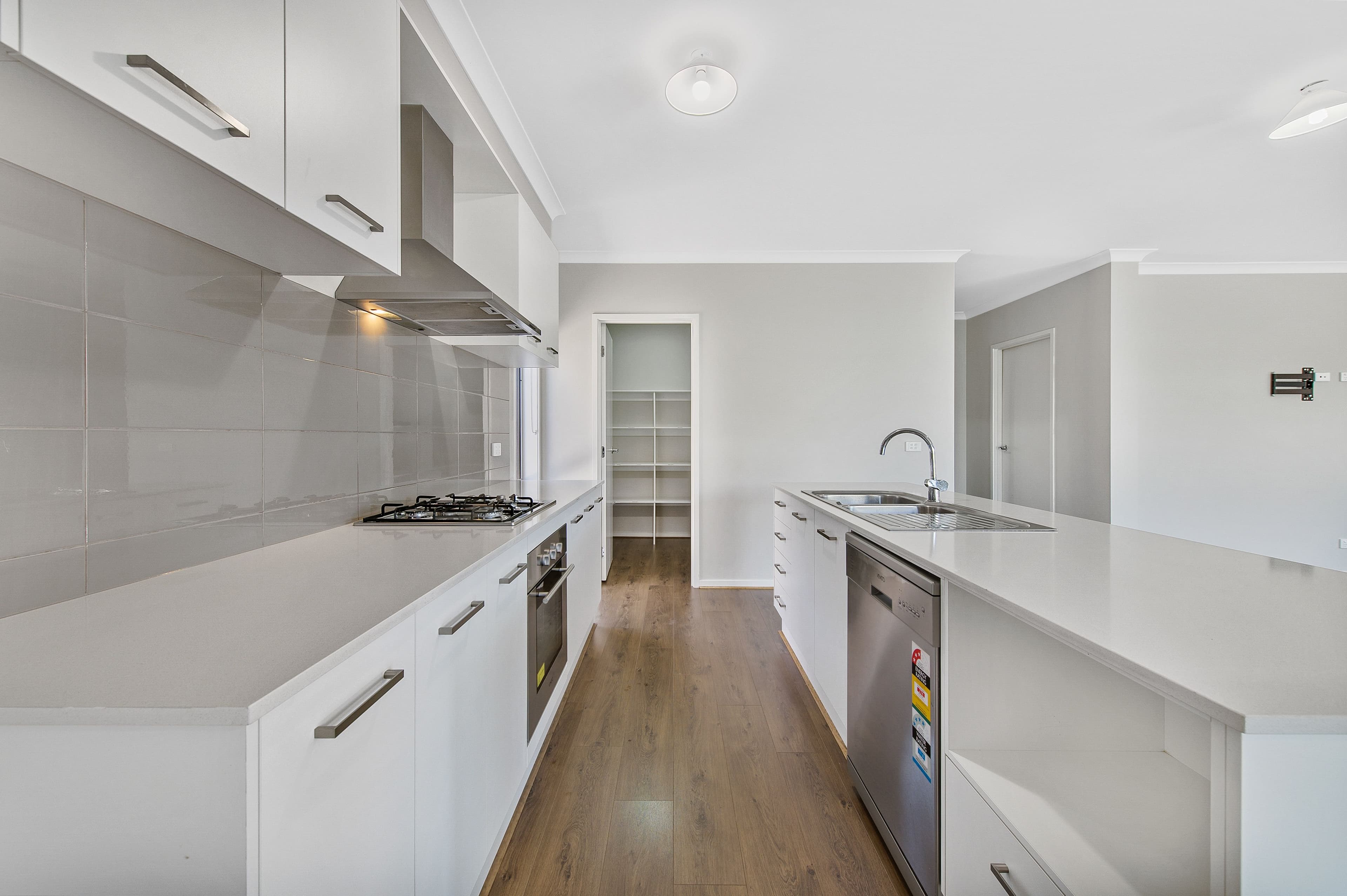 6 Carboni Lane, AINTREE VIC 3336, Aintree - Thumbnail 2