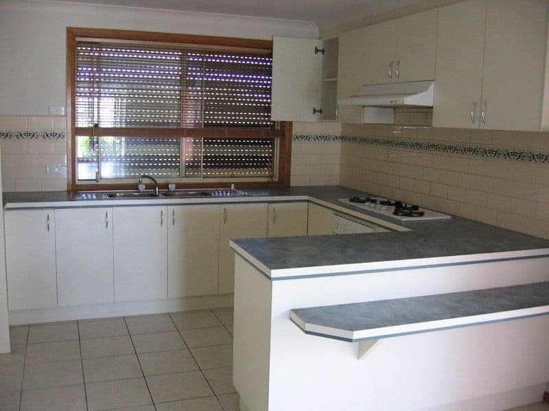 5 Brennan Court, ALTONA MEADOWS VIC 3028, Altona Meadows - Thumbnail 3
