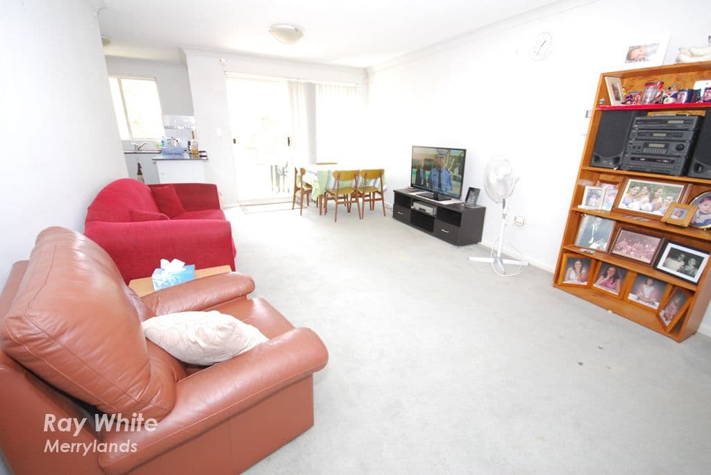 71 O'Neil Street, Guildford NSW 2161, Guildford - Thumbnail 2