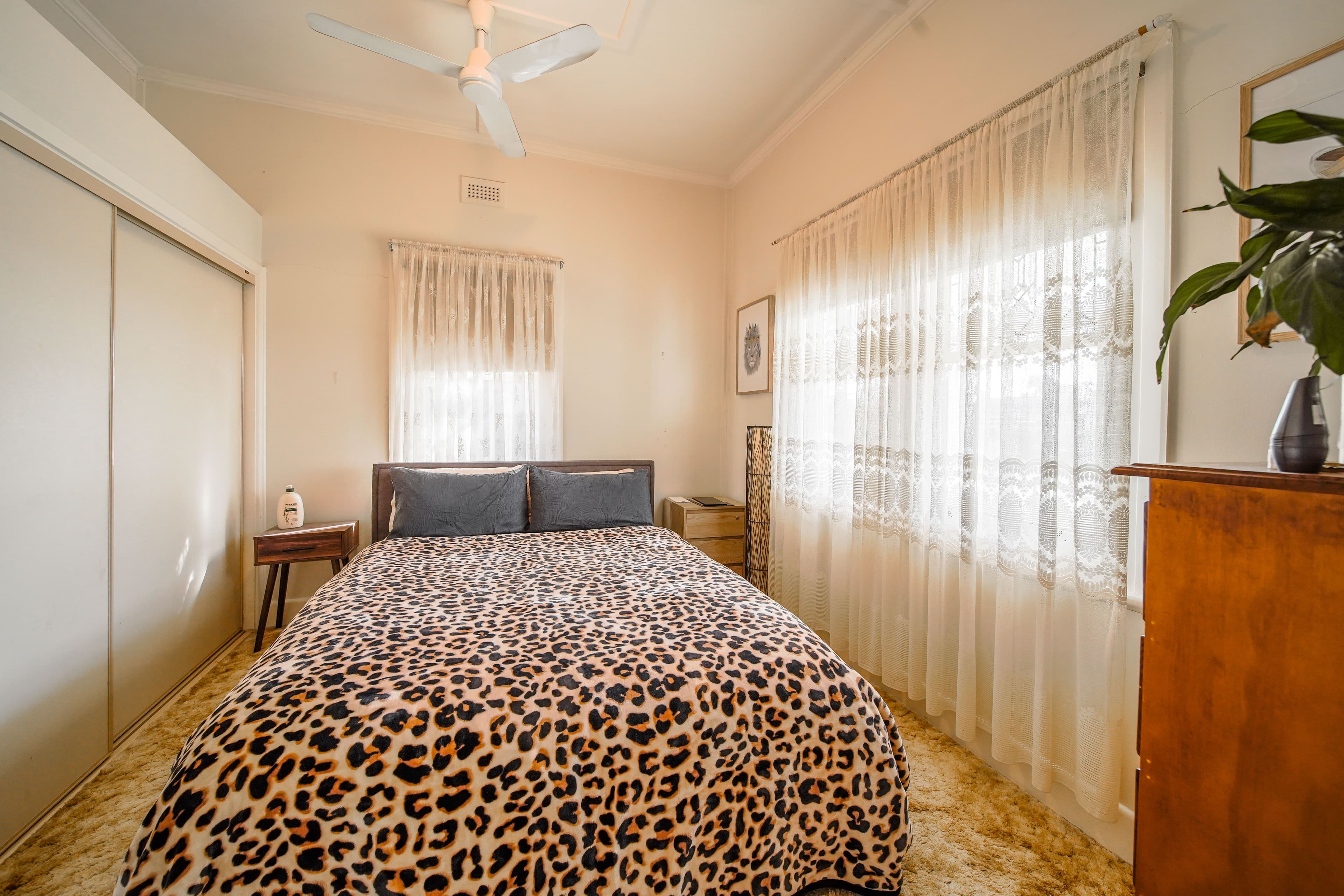 11 Oak Street, Eaglehawk VIC 3556, Eaglehawk - Thumbnail 2