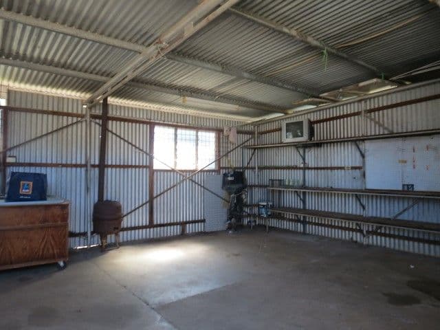 13 Charles Street, Roma QLD 4455, Roma - Thumbnail 4