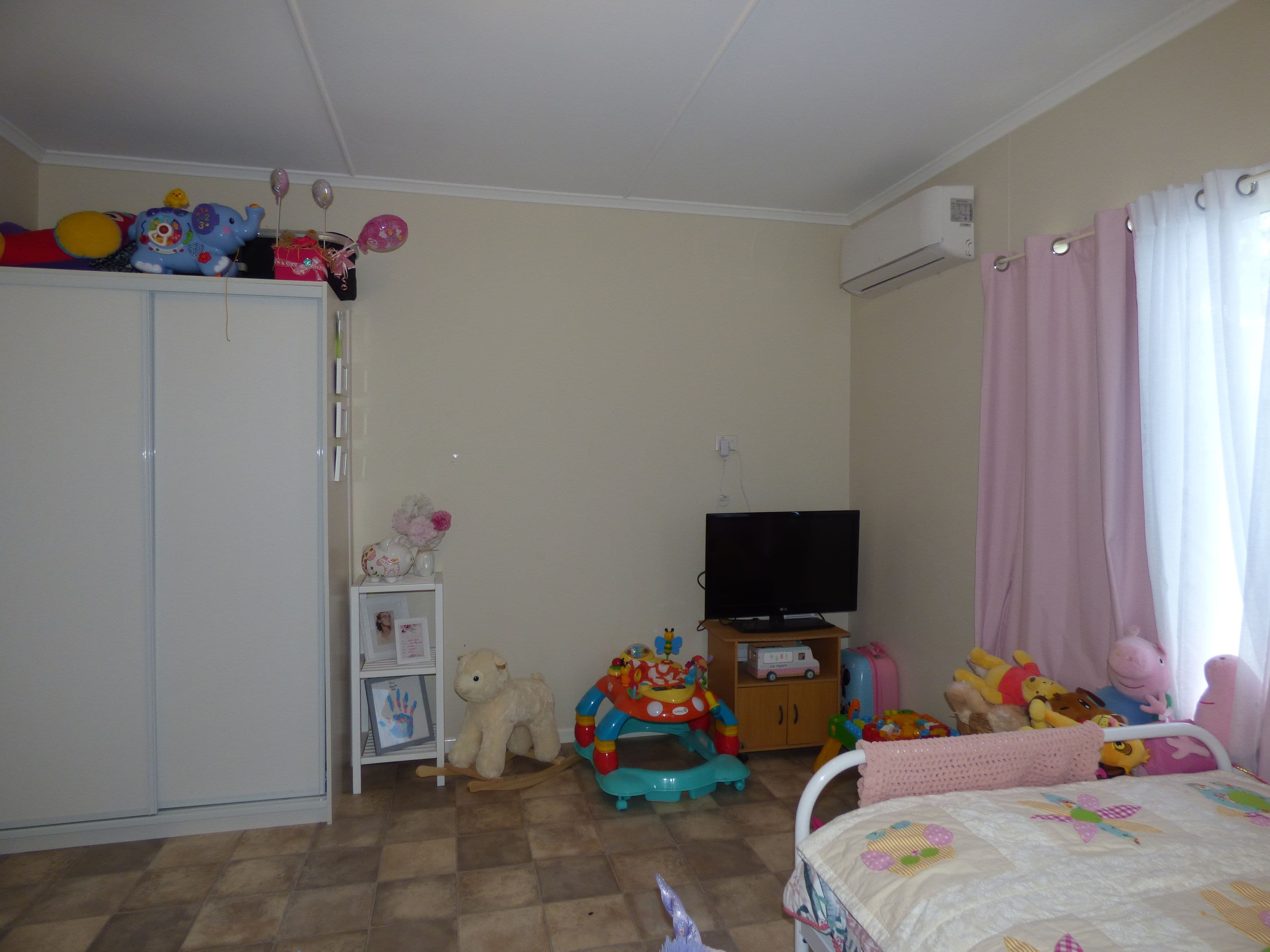 13 Charles Street, Roma QLD 4455, Roma - Thumbnail 7