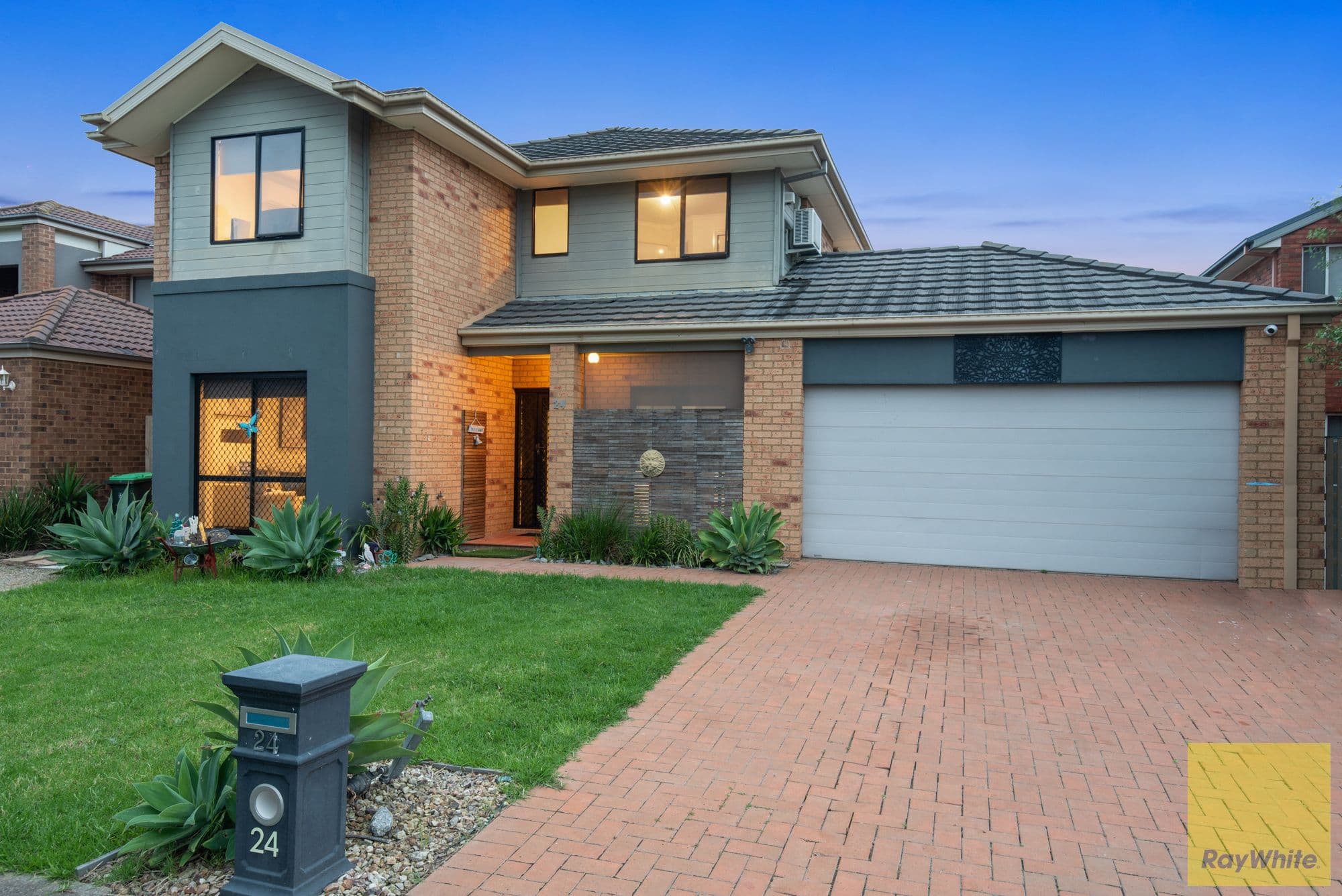 24 Lincolnheath Boulevard, Point Cook VIC 3030, Point Cook - Thumbnail 3