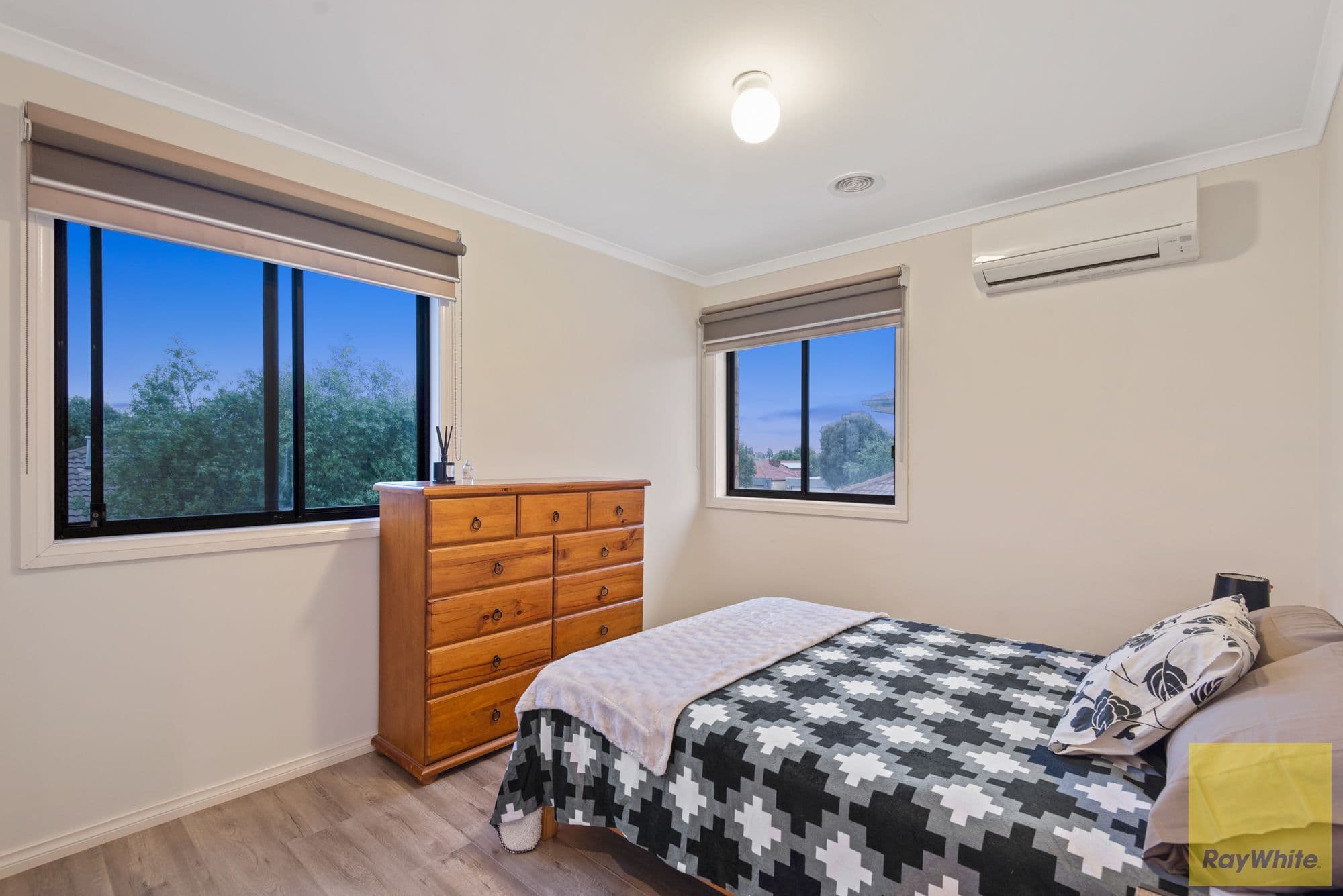 24 Lincolnheath Boulevard, Point Cook VIC 3030, Point Cook - Thumbnail 6