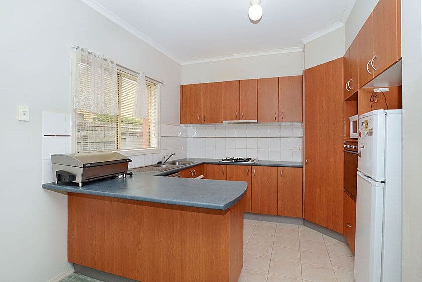22 Redbark Hill Circuit, SOUTH MORANG VIC 3752, South Morang - Thumbnail 2