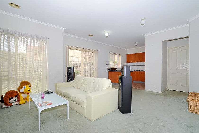 22 Redbark Hill Circuit, SOUTH MORANG VIC 3752, South Morang - Thumbnail 3