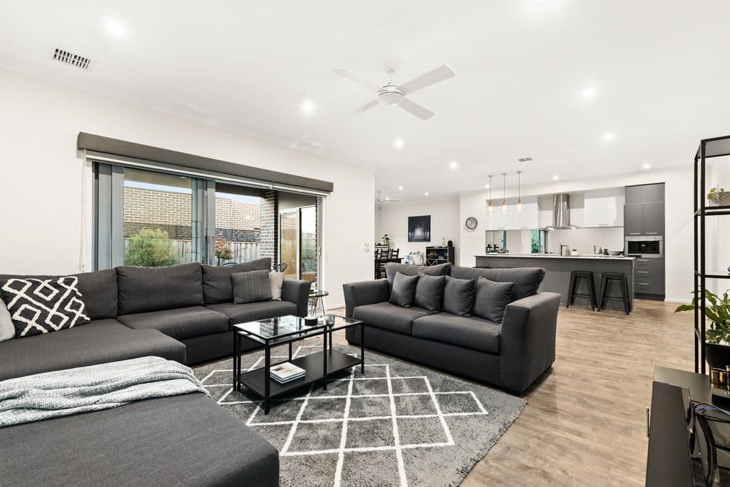 22 Wakehurst Way, Officer VIC 3809, Officer - Thumbnail 7
