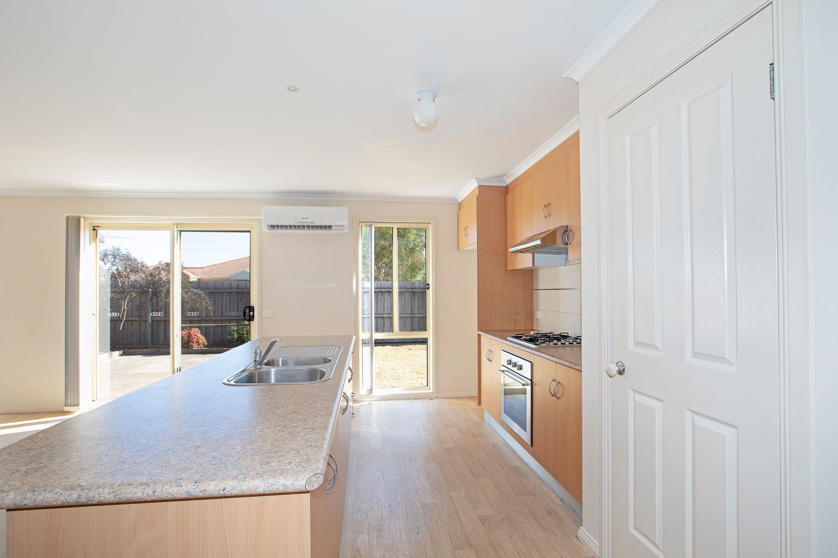 13 Luther Avenue, Grovedale VIC 3216, Grovedale - Thumbnail 4
