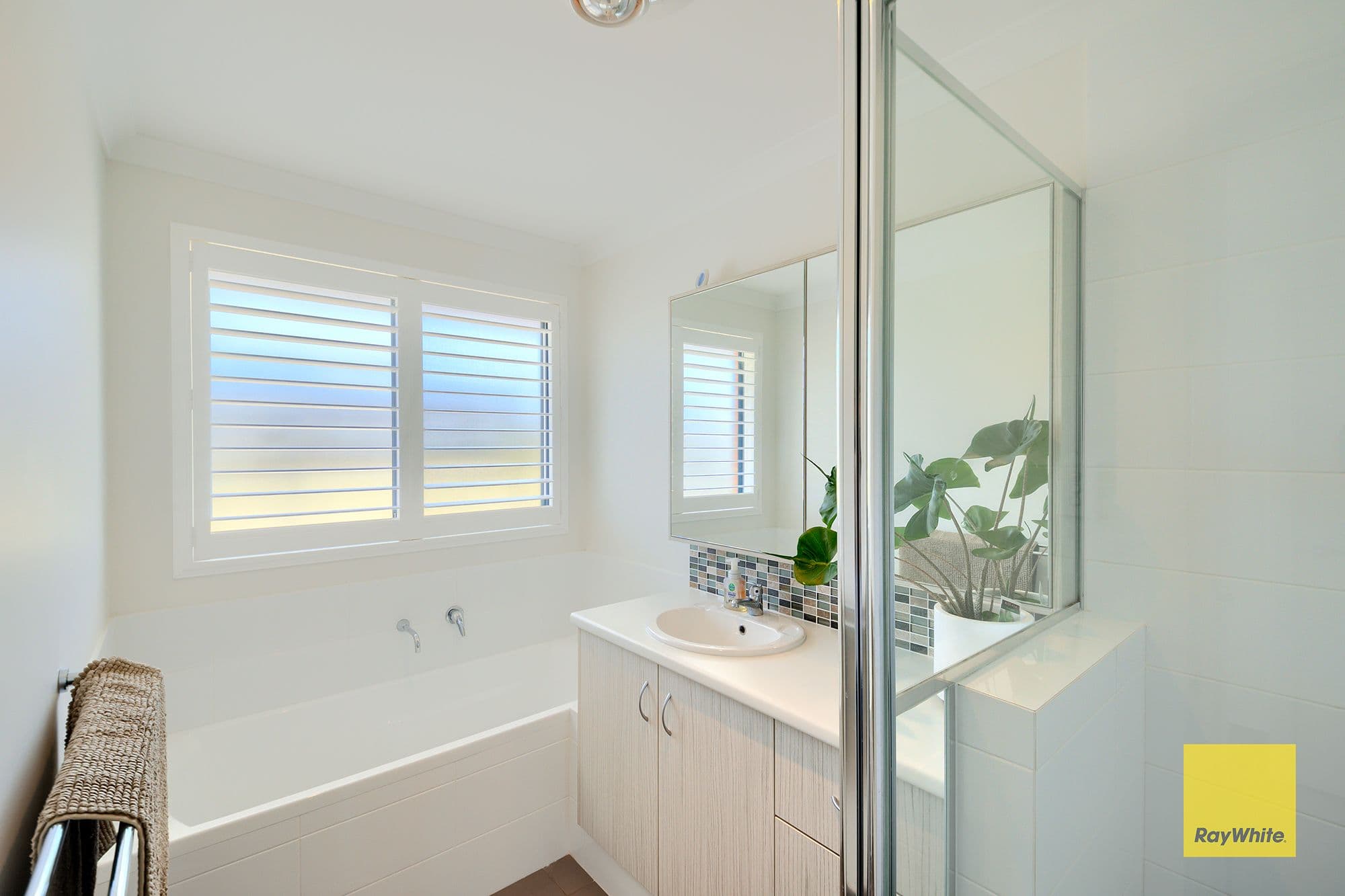 29 Bylund Way, McKail WA 6330, McKail - Thumbnail 7