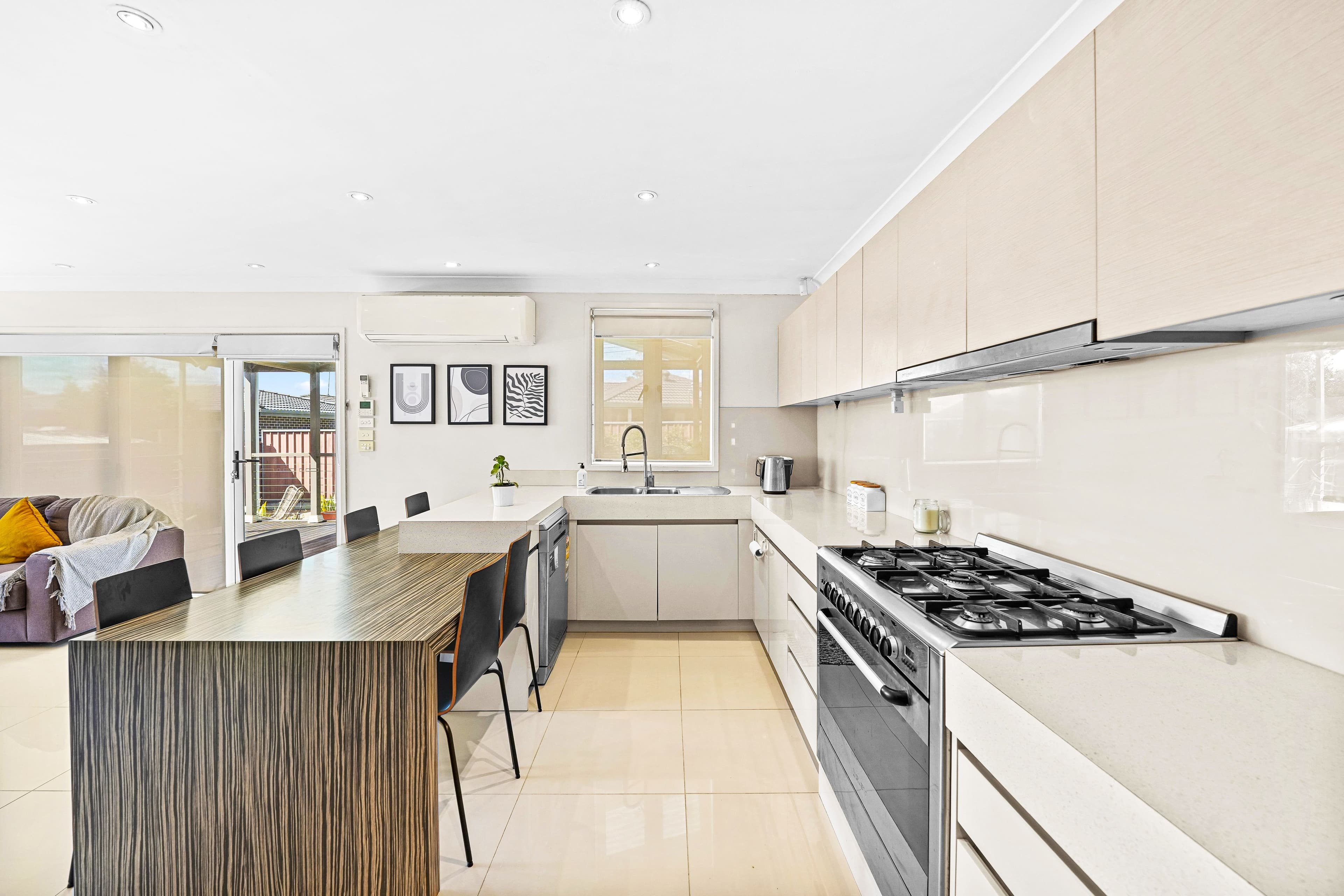 8 Macartney Crescent, Hebersham NSW 2770, Hebersham - Thumbnail 4