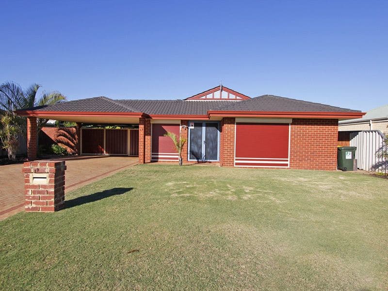 19 Alsace Avenue, CAVERSHAM WA 6055, Caversham - Image 1