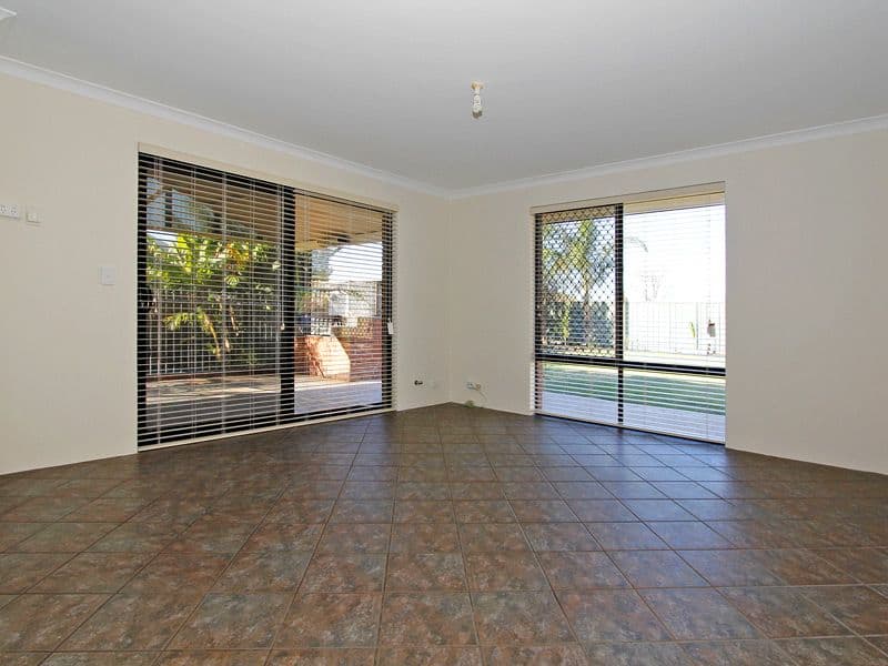 19 Alsace Avenue, CAVERSHAM WA 6055, Caversham - Thumbnail 6