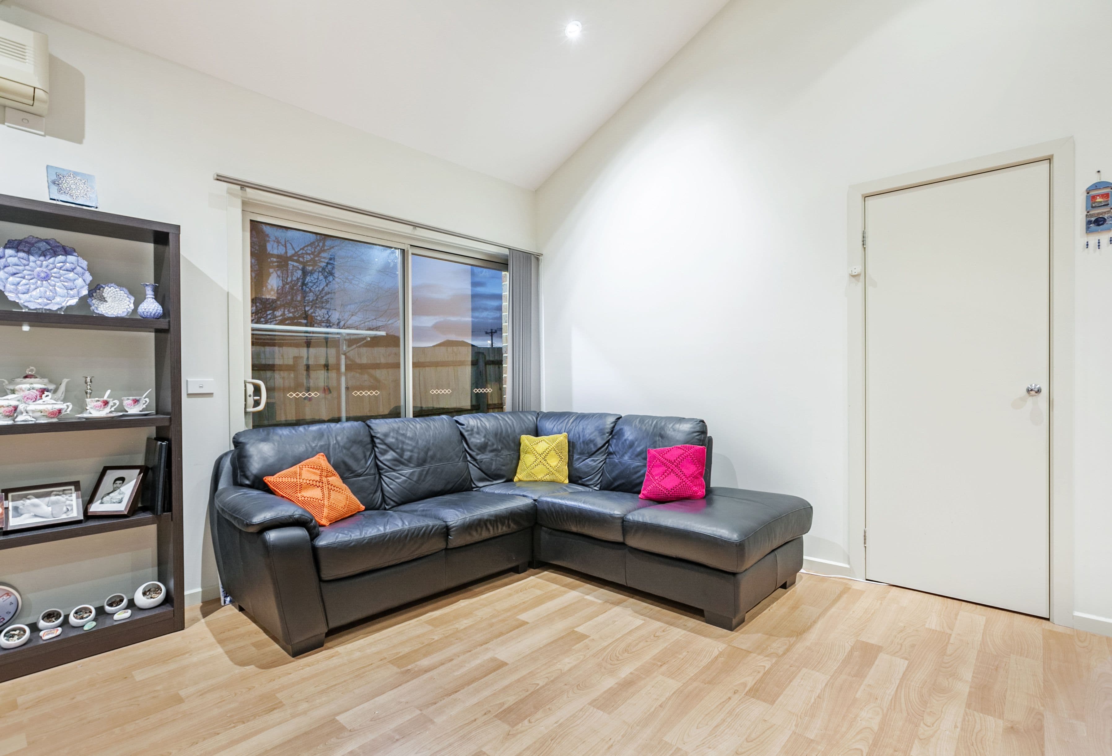 159 Rathcown Road, Reservoir VIC 3073, Reservoir - Thumbnail 4