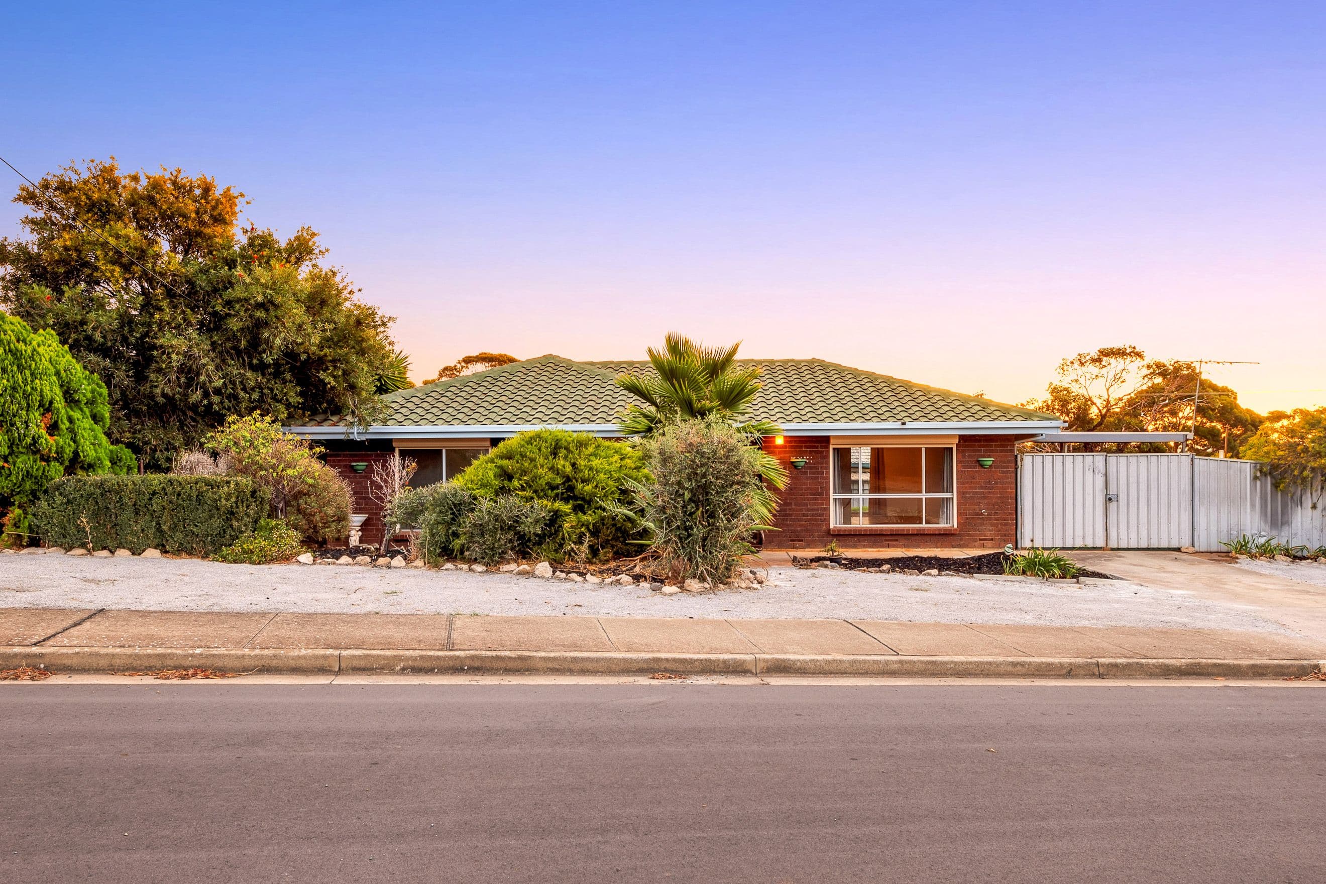 23 Wellesley Street, Huntfield Heights SA 5163, Huntfield Heights - Thumbnail 2