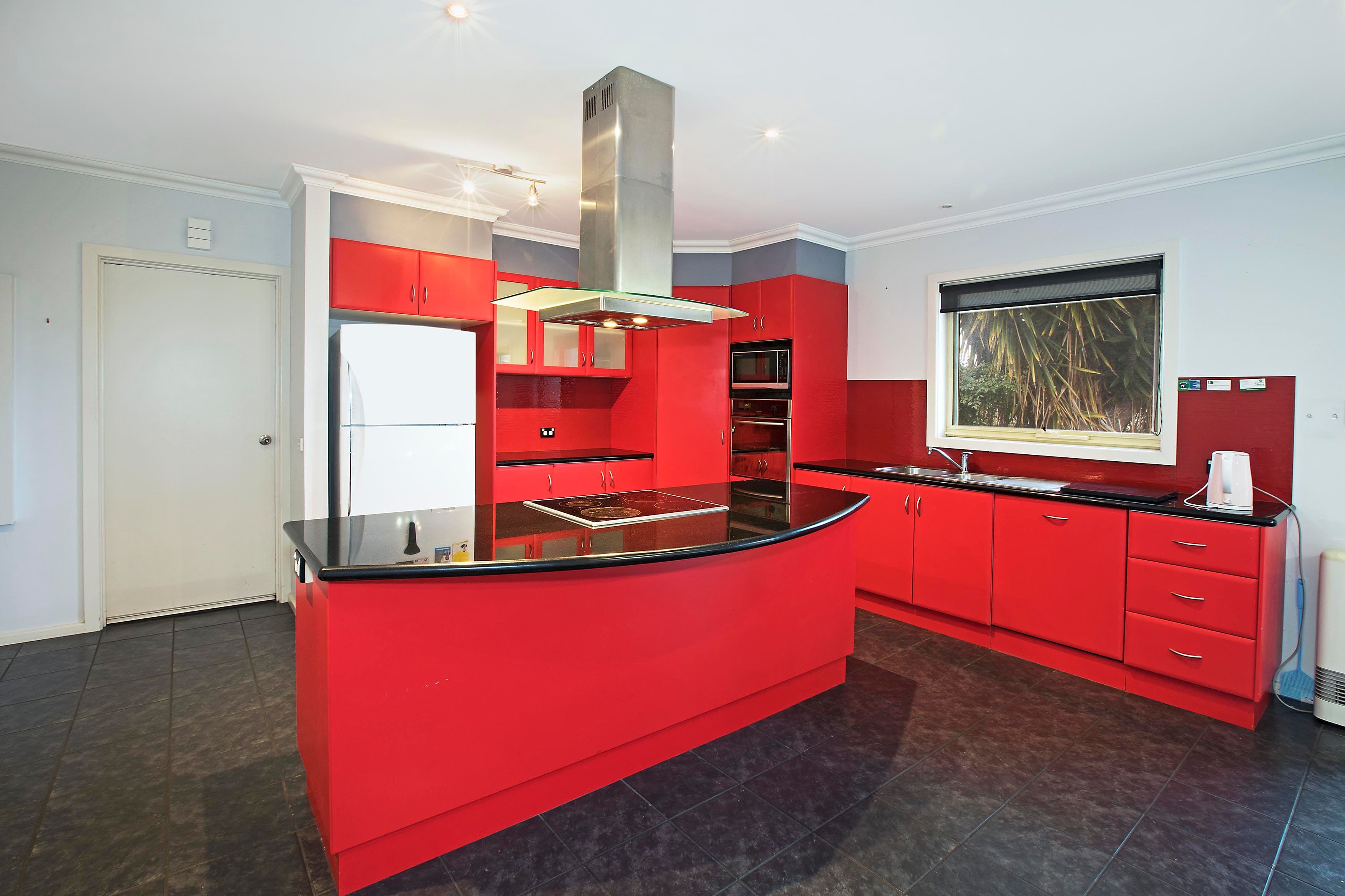 2 Sheringa Crescent, Grovedale VIC 3216, Grovedale - Thumbnail 2