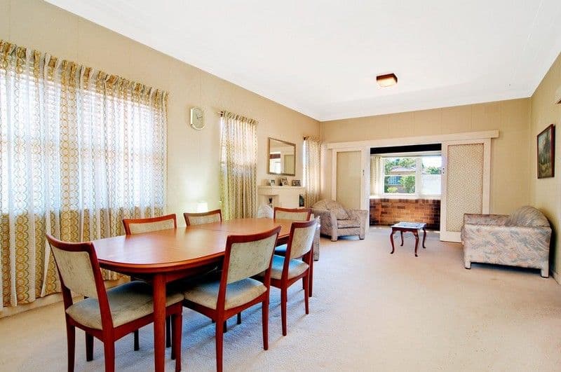 21 Rosemeath Avenue, KINGSGROVE NSW 2208, Kingsgrove - Thumbnail 4