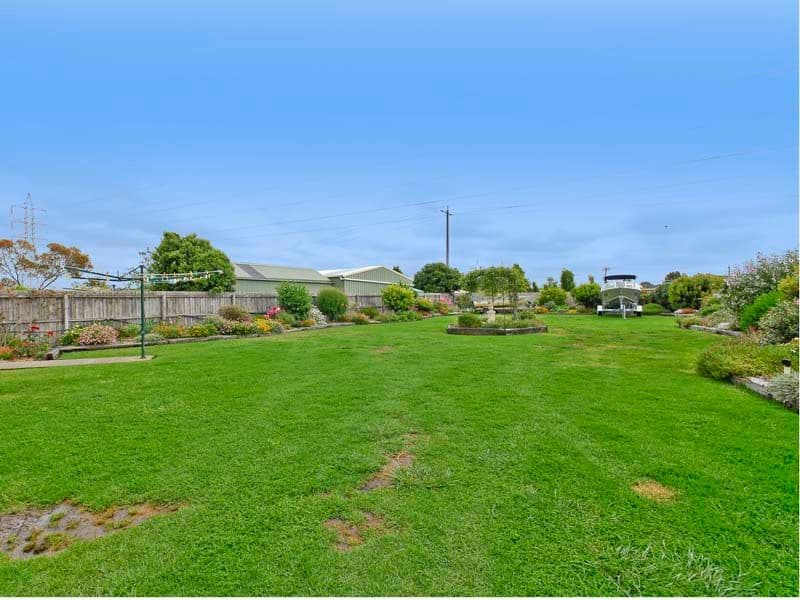24 Hindle Street, GROVEDALE VIC 3216, Grovedale - Thumbnail 2